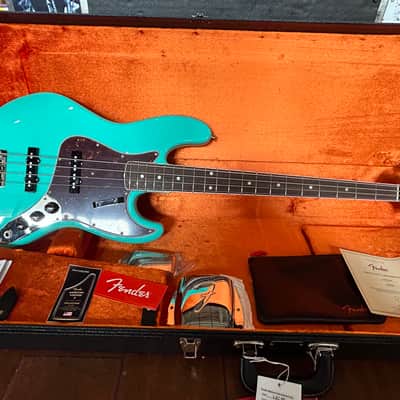 Fender  AV II 1966 Jazz Bass - Seafoam Green /8lbs. 14.8oz. #V2320952 image 1