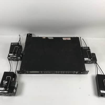Telex BTR-800 Wireless Intercom w/ 2 TR-825 & 2 TR-800, E88 Block image 1