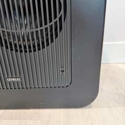 Genelec 7360A SAM 10" Powered Studio Subwoofer 2018 - Black image 3
