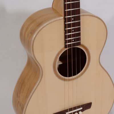 Steel String Baritone Ukulele - Custom Case image 11