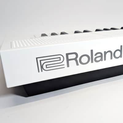 Roland GO:KEYS 5 White | Near Mint | Original Box | EU free Shipping image 8