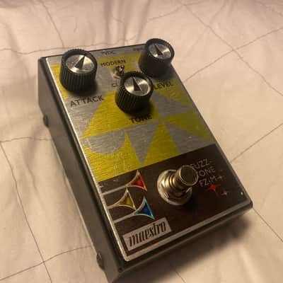 Maestro Fuzz-Tone FZ-M 2022 - Present - Yellow Graphic image 2