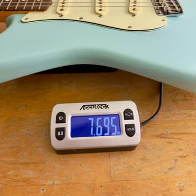 Fender Special Edition Classic Series '60s Stratocaster Lacquer with Matching Headstock, Daphne Blue CS 57/62 PUs, Fender Tweed Case image 21