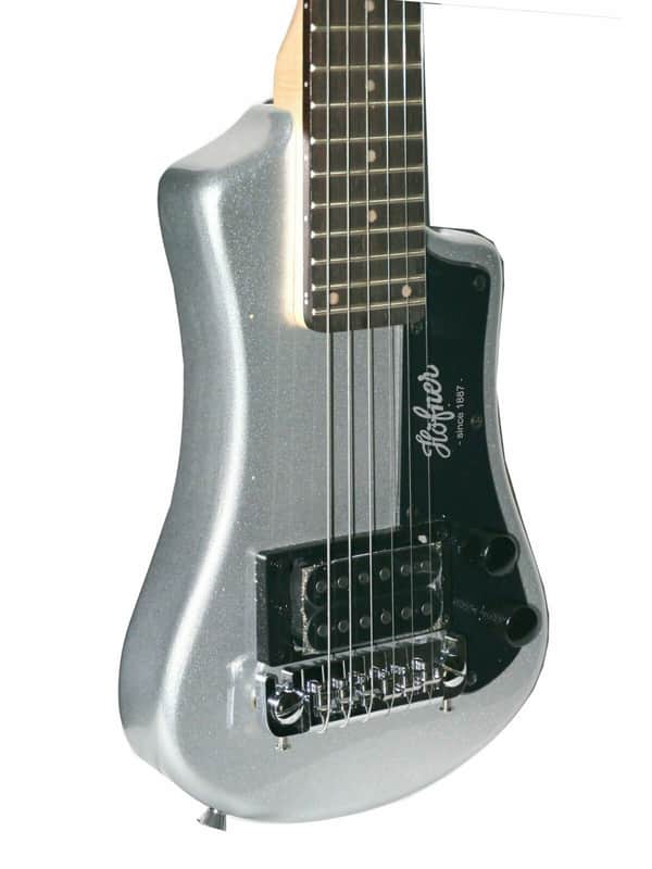 Hofner HCT-SH-SBT-O Shorty Travel Electric Guitar Metallic Silver with gig bag image 1