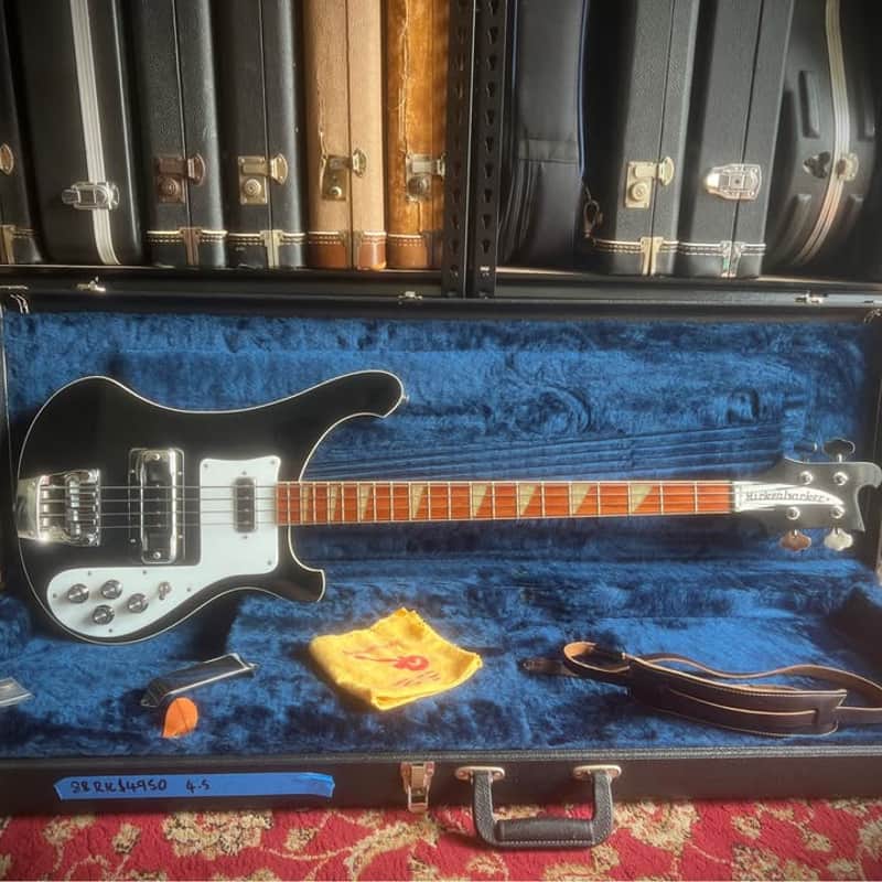 1985 – 1988 Rickenbacker 4003 Jetglo