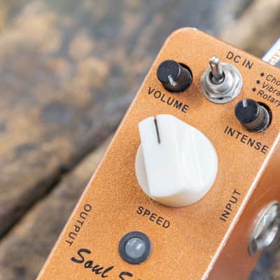Mooer MRT1 Soul Shiver 2010s - Orange image 4