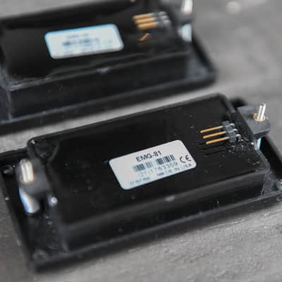 EMG 81 / EMG 60 Active Humbucker Pickup Set image 3