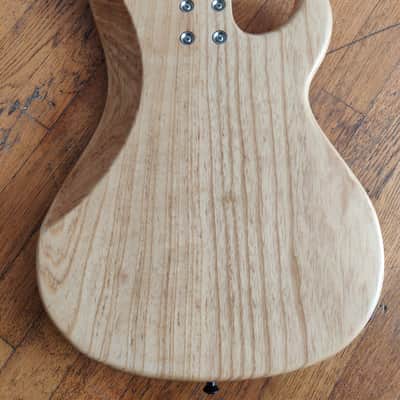 G&L Kiloton Bass Left Handed Lefty image 4