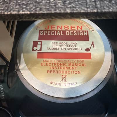 Fender GB Hot Rod Deluxe George Benson Signature 3-Channel 40-Watt 1x12" Guitar Combo 2013 - Present - Gray image 4