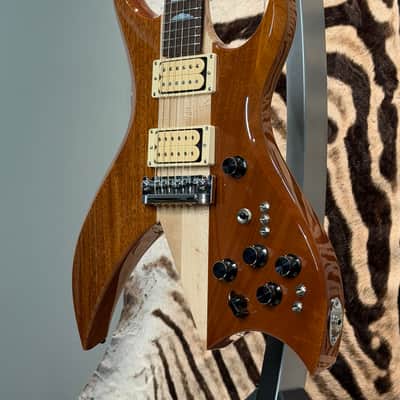 B.C. Rich Custom Shop Bich 6 2026 - Natural image 4