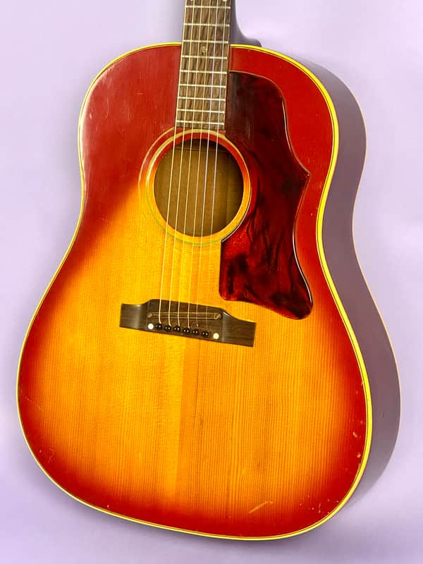 Gibson J-45 1967 - Cherry Sunburst image 1