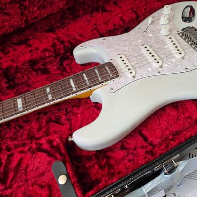 Fender Kenny Wayne Shepherd Signature Stratocaster 2020 - Present - Transparent Faded Sonic Blue image 20