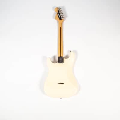 White Fender Stratocaster '07 Owned by Billy Corgan image 3