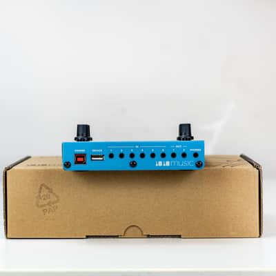 1010 Music Bluebox (Used) image 4