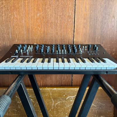 korg minilogue xd 4-voice Analog Synthesizer w/ bag image 3