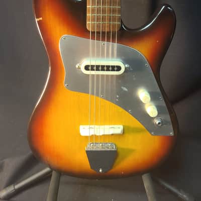 Guyatone Short scale 1960,s to early 1970's - Tobacco brown burst image 5