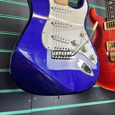 Fender Mexican Standard Stratocaster Midnight Blue 2001 Electric Guitar image 3