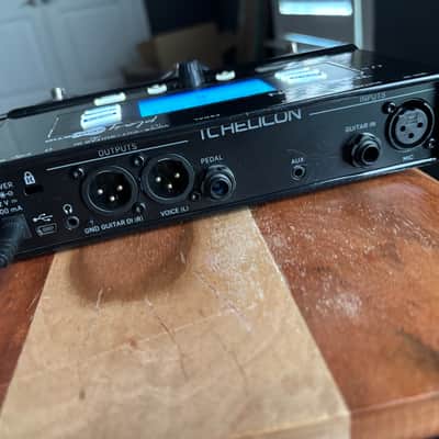 TC Helicon Play Acoustic Gloss Black image 3