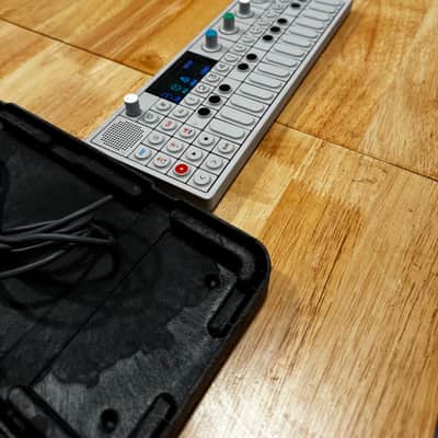 Teenage Engineering OP-1 Portable Synthesizer Workstation 2011 - Present - White image 6