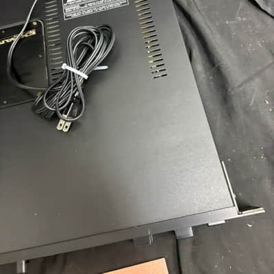 Roland JV-880 Multi Timbral PCM Synthesizer Sound Module 1U Rack Tested image 4