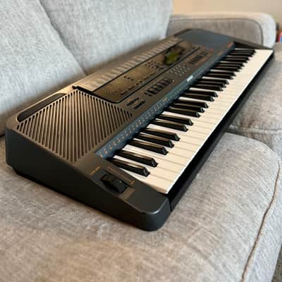 Casio CTK-1000 with adapter image 2