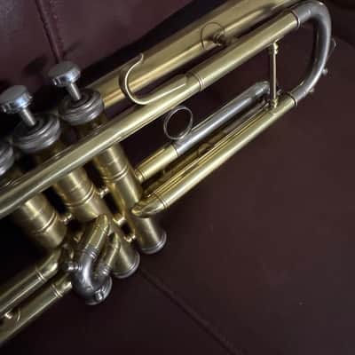 Conn 22B (1952) Bb Trumpet SN 402696 (100% new clear lacquer) image 9