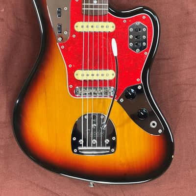 Fender Jaguar JG-66 (Fujigen) 1993 - 3Tone Sunburst image 2