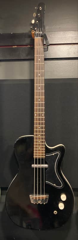 Silvertone 1444 early 60's Bass  - Black - Very Good