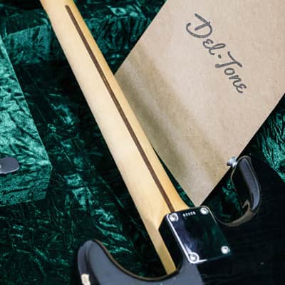 Del-Tone 50's S-style | Black image 12