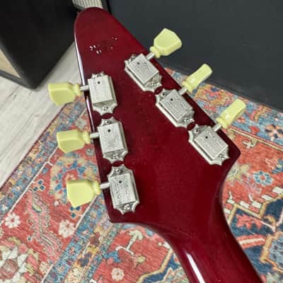 *Video* Gibson Yamano '67 Reissue Flying V Cherry Red - 1995 image 10