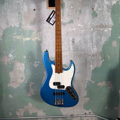 Sadowsky MetroExpress Hybrid P/J Bass with Roasted Maple Fretboard 2023 - Present - Ocean Blue Metallic High Polish image 1