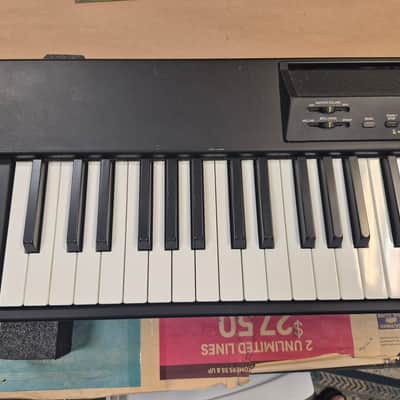 Yamaha 88 weighted keys piano organ rhodes P-80 image 2