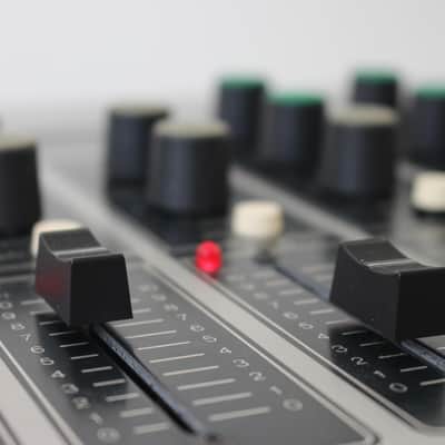 Stanford 751 "Silver Shadow" Analogue DJ Mixer image 6
