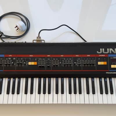 Roland Juno-60 61-Key Polyphonic Synthesizer 1983 - Black with JSQ-60 sequencer