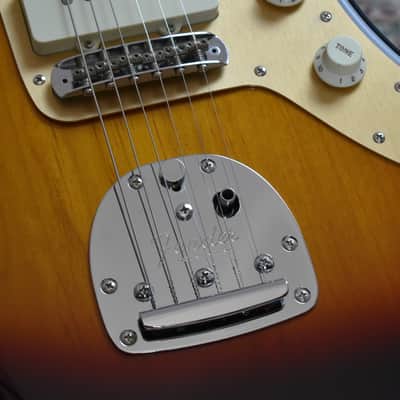 2021 Fender Japan Heritage 60’s Jazzmaster 3-Tone Sunburst Nitro Lacquer, w/Paperwork, Gold Anodised Guard, MIJ, Offset, JDM image 9