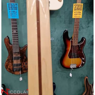 Fender Geddy Lee Jazz Bass, Maple Fingerboard, 3-Color Sunburst Demo image 14