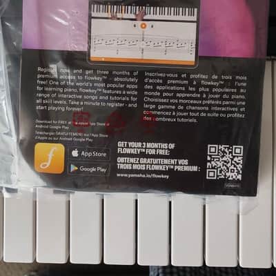 Yamaha PSR-E383 61-Key Portable Keyboard 2024 - Present - Black image 5