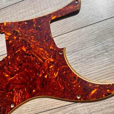 Vintage Fender Precision 60 thru 71  Tortoise USA avri 62 60’s pickguard USA image 17
