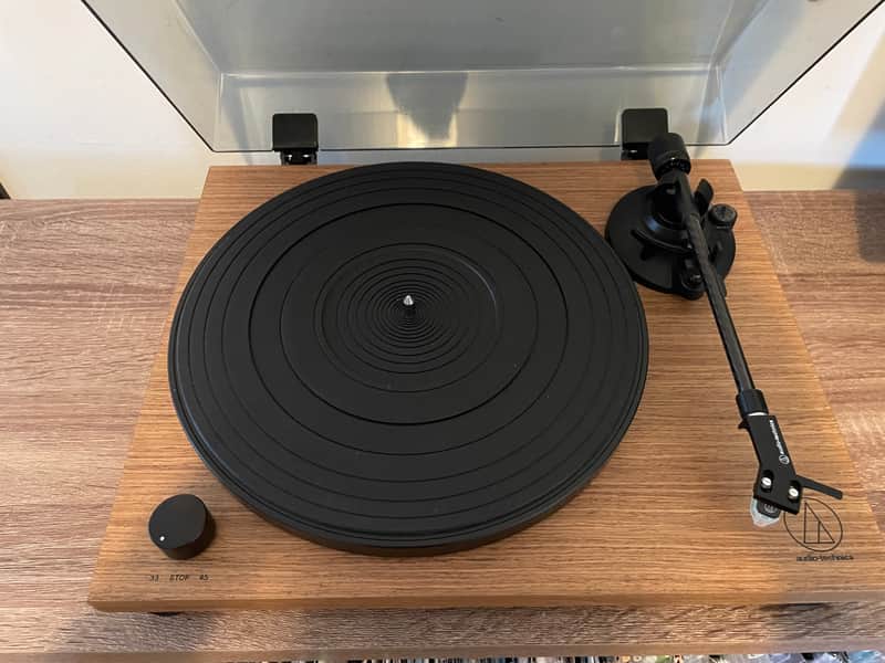 Audio-Technica AT-LPW40WN Manual Belt Drive Turntable 2019 - Present - Walnut
