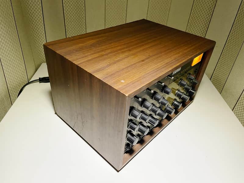 Korg Model EM-570 Echo Mixer(MN3005 Delay), serviced, Vintage | Reverb