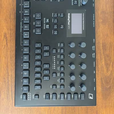 Elektron Analog Four MKII 4-Voice Tabletop Analog Synthesizer 2020 - Present - Black image 2