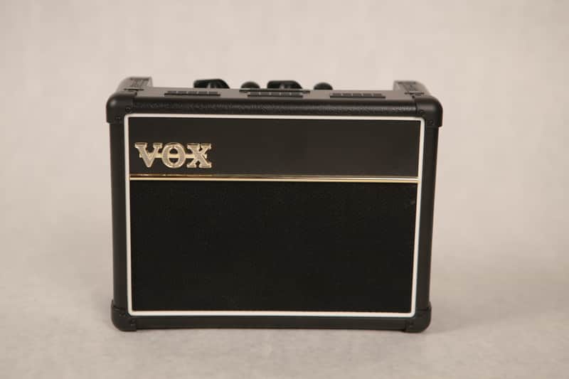 Vox AC-2 RV Mini Bass Amplifier 2W image 1
