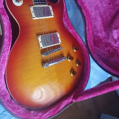 Solid Flame Maple Top Greco Egf-1800 Sunburst Super Real 1981 DryZ Brazilian Fretboard 1 piece body - Neck split - read descriptions image 4