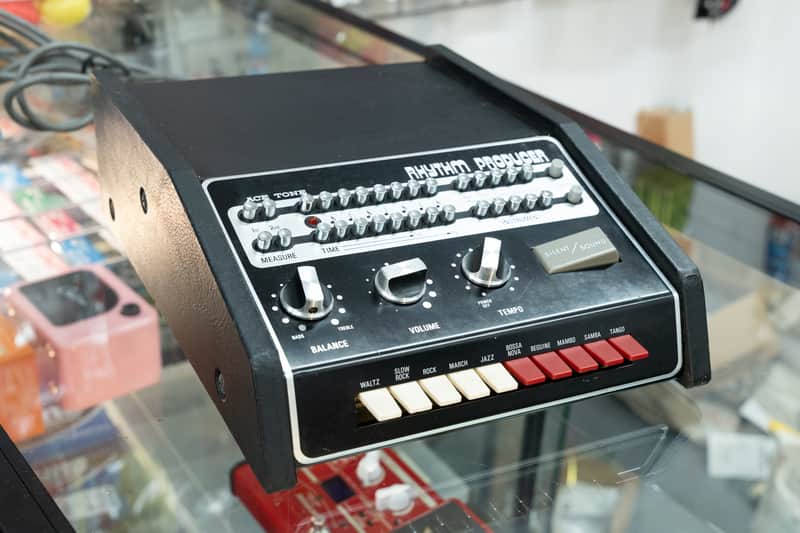 ビンテージ ACE TONE FR-15 RHYTHM PRODUCER ACE TONE RHYTHM PRODUCER FR-15 FOR SALE – Soundgas