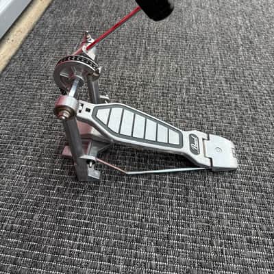 Pearl P-100 Single Chain Bass Drum Kick Pedal w/ Dual Surface Beater image 3