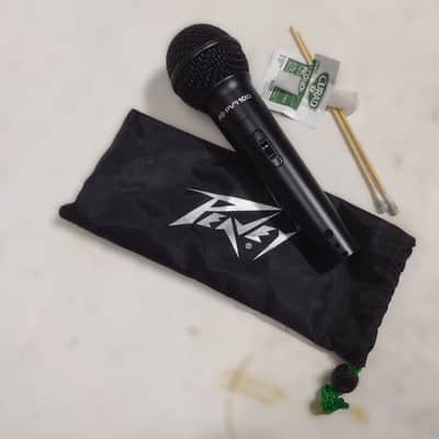 Peavey PVi 100 Dynamic Cardioid Microphone with Clip, Bag & Cable XLNT Condition image 6
