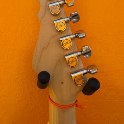G&L ASAT - Natural image 6