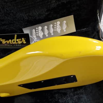 Fender Stratocaster 2005 Graffiti Yellow HSS Limited Special Edition 1 of 100 Fat Strat FSR electric guitar image 14