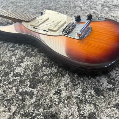 Fender Modern Player Mustang 2013 MIC Honey Burst P90 Rare Guitar + Gig Bag image 3