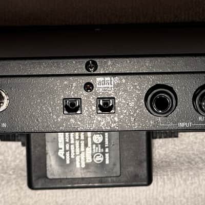 Alesis QuadraVerb 2 Dual Channel Octal Master Effects with Digital I/O image 5